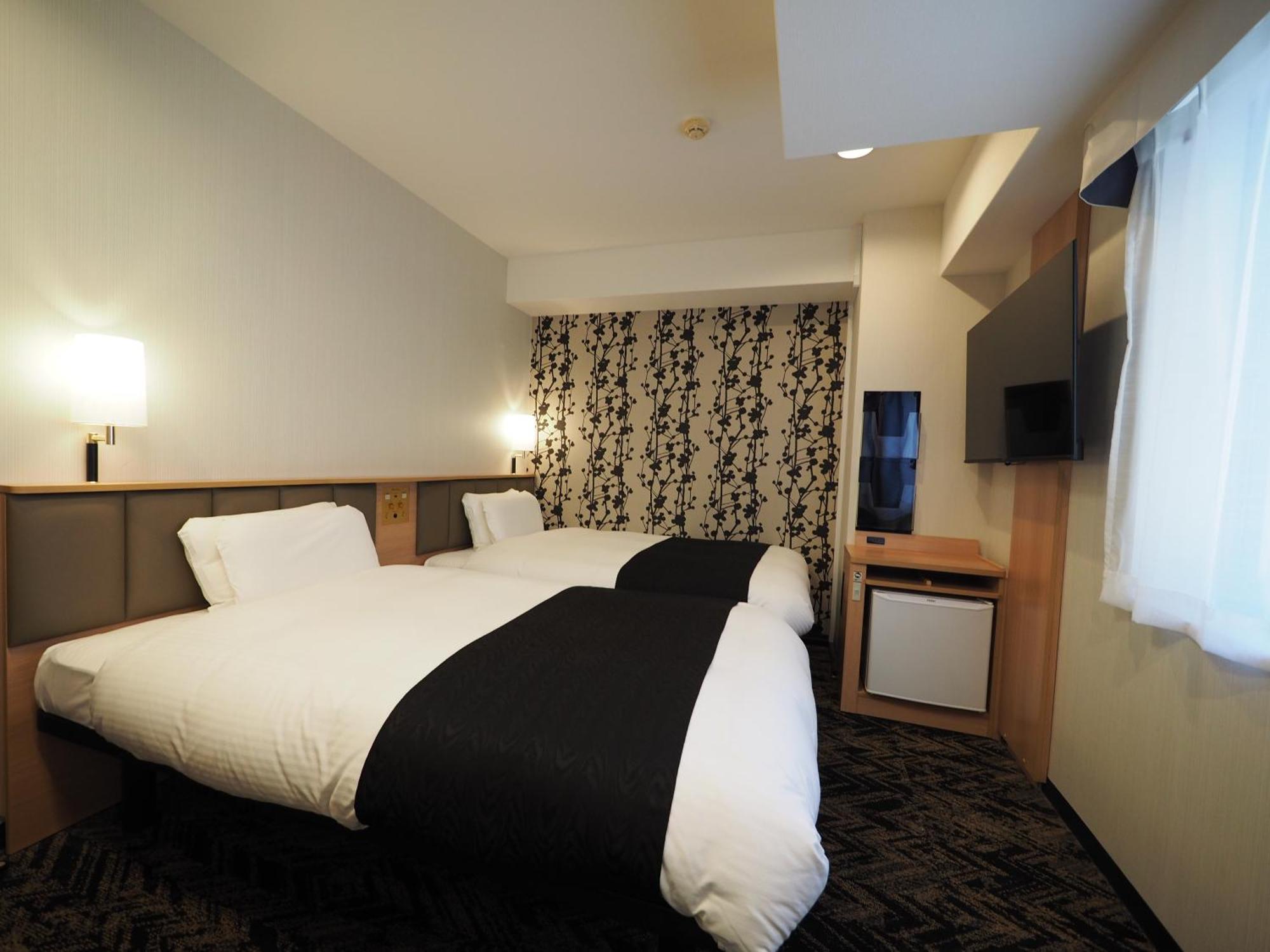 Apa Hotel Kagoshima Chuo Ekimae Zewnętrze zdjęcie